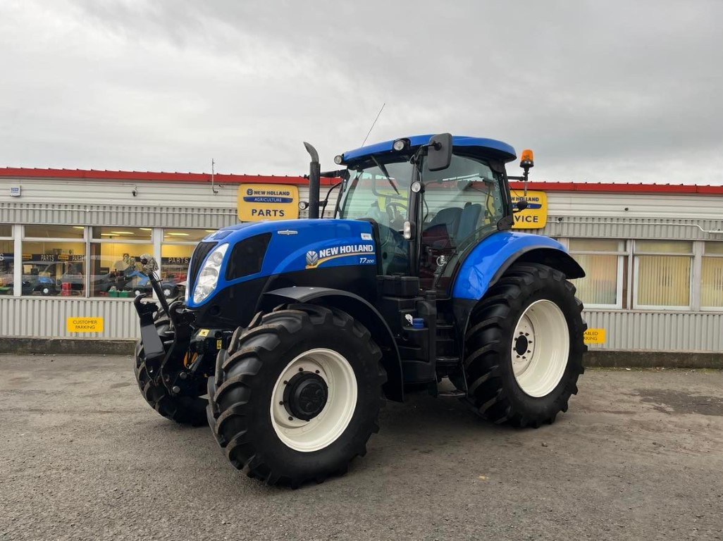 USED TRACTORS