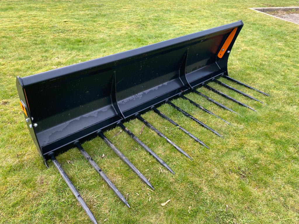Quicke MANURE FORK M+230 Bryson Tractors Ltd